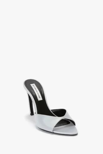 Klapki Harlow 100 z satyny w kolorze magnezowym