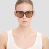 Ogromne okulary przeciwsłoneczne z acetatu w kolorze przezroczystego błękitu Ogromne okulary przeciwsłoneczne z acetatu w kolorze przezroczystego błękitu