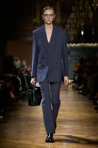Stylizacja Aw26 – 18