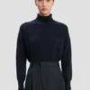 Sweter Marie w kolorze granatowym Sweter Marie w kolorze granatowym