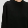 Sweter o luźnym kroju w kolorze czarnym Sweter o luźnym kroju w kolorze czarnym